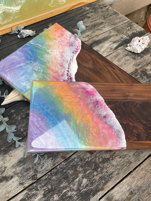Handle-less Rainbow Cutting Board