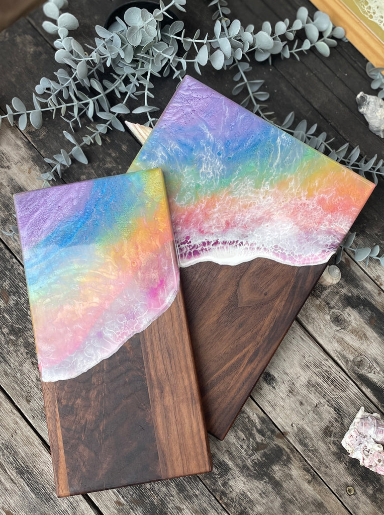 Handle-less Rainbow Cutting Board
